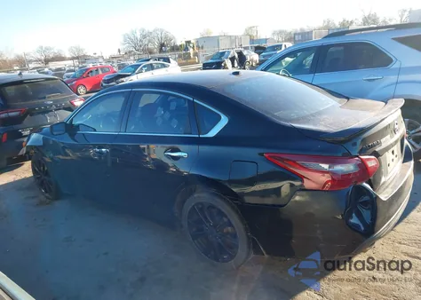 2018 Nissan Altima 2.5 Sr z USA, uszkodzony, nr VIN 1N4AL3AP6JC193561